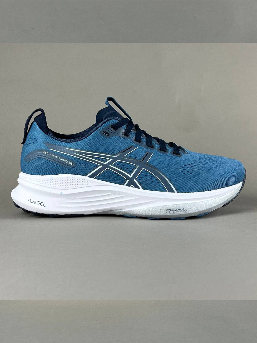 Asics Gel-kayano32 shoes کفش اسیکس رانینگی کایانو ۳۲ Asics Gel-kayano32 مدل 1011C052-401 - Image 1