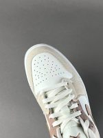 کفش نایک جردن ۱ Nike Jordan 1 Low - Image 9