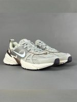 کفش نایک رانینگی مردانه Nike V2k مدل FN0738-107 - Image 2