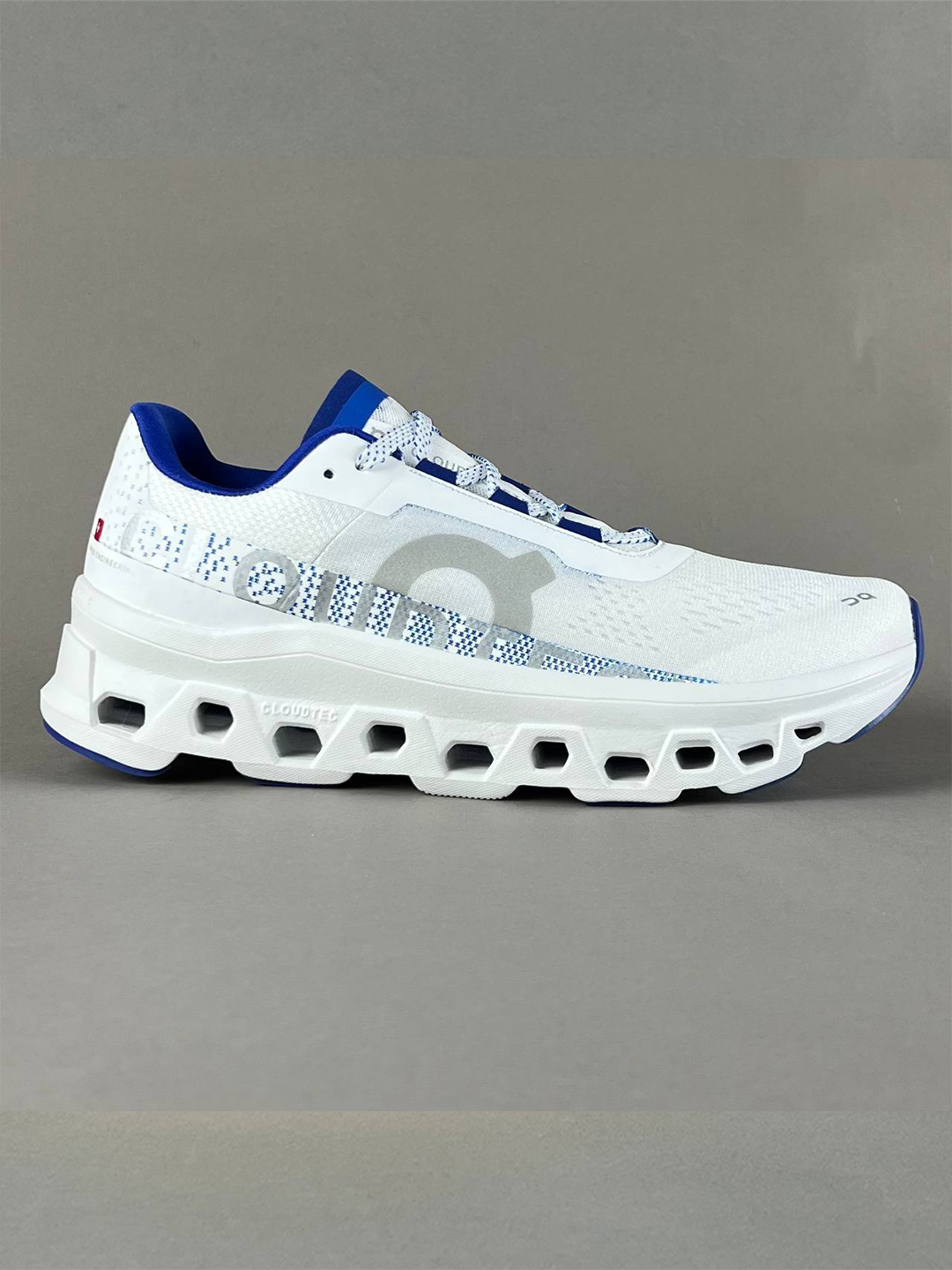 On Running Cloudmonster shoes کفش کتونی آنرانینگ مردانه On Running Cloudmonster مدل 61.99026 - Image 1